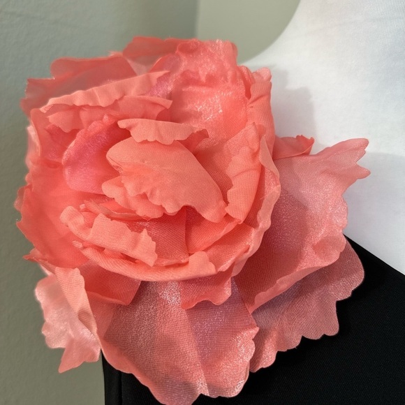 MAC DUGGAL One-Shoulder Floral Appliqué Midi-Dress - Picture 9 of 14